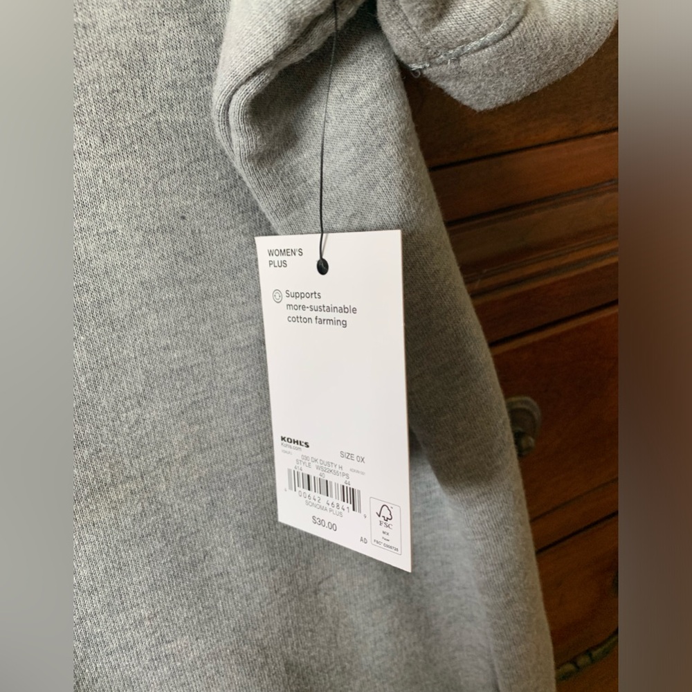 Kohls short sleeve sweatshirt - Picture 2 of 3